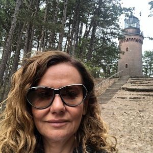 Meet your Posher, Atosa